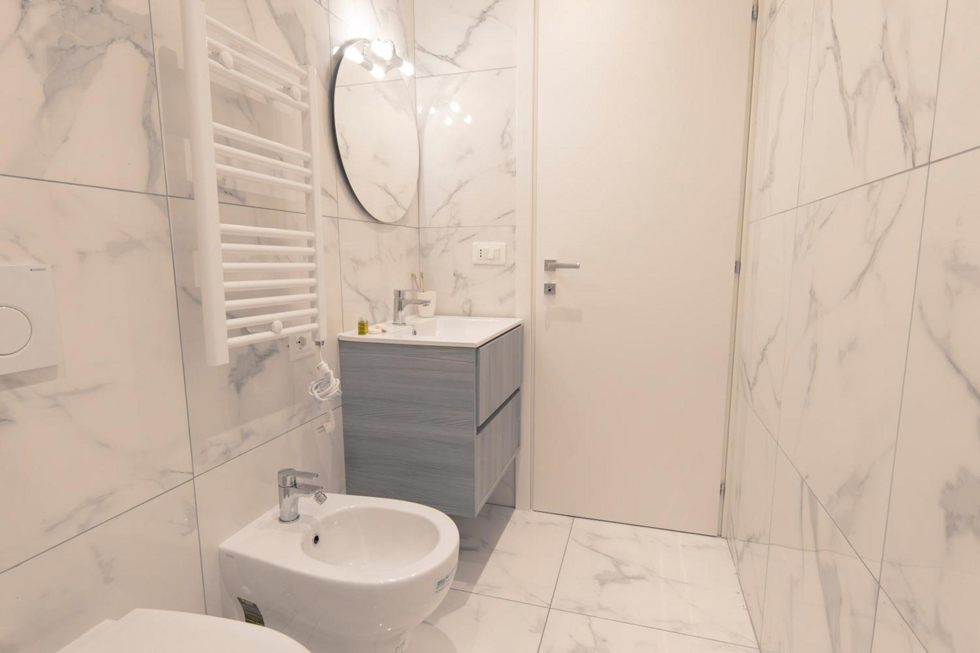 Modern & Stylish Near Isola & Central Station Mailand Exterior foto